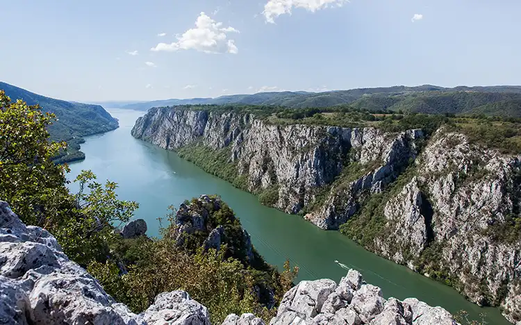 1.200 Meilen entlang der Donau 2025